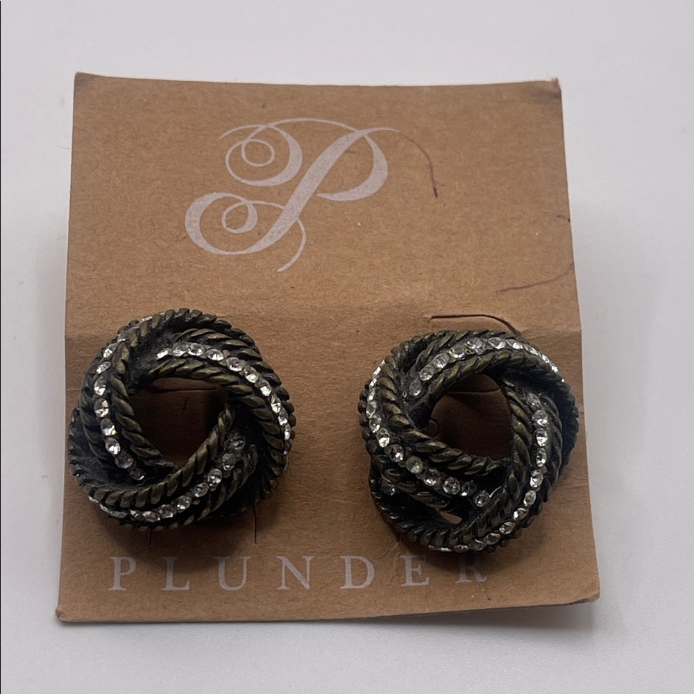🧡$5 Bundled NWT PLUNDER Silver Twisted Knot Earrings